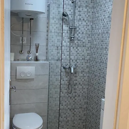 Apartmenthaus Suskovic Insel Krk Omisalj Exterior photo