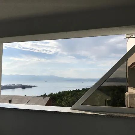 Apartmenthaus Suskovic Insel Krk Omisalj Exterior photo