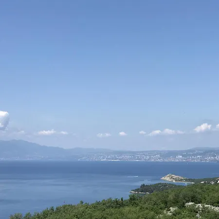 Apartmenthaus Suskovic Insel Krk Omisalj Exterior photo