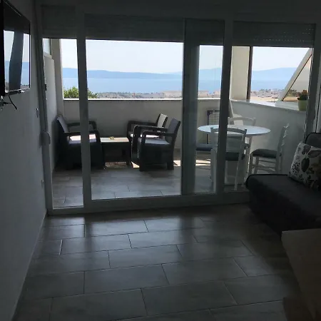 Apartmenthaus Suskovic Insel Krk Omisalj Exterior photo