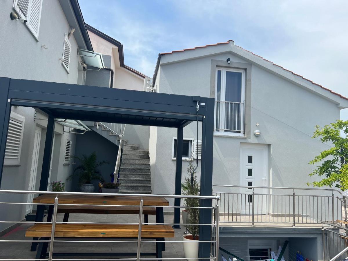 Apartmenthaus Suskovic Insel Krk Omisalj